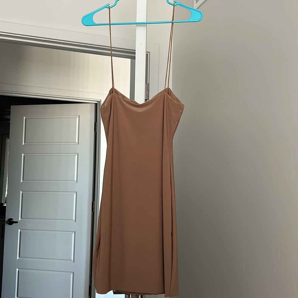Tan Bodycon Mini Dress Size Medium - Picture 3 of 3